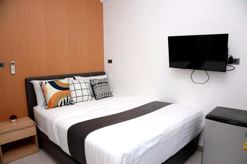 Deluxe Room Standard M2 Patong